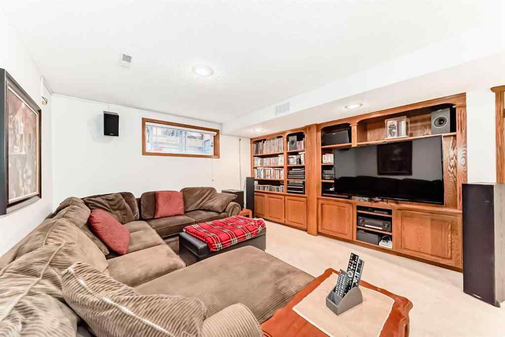 MLS® A2247969 - 15 Chaparral Link SE in Chaparral Calgary, Residential
