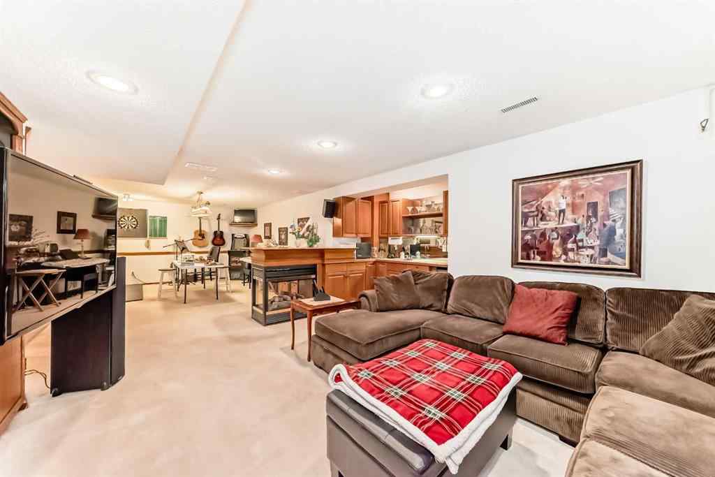 MLS® A2247969 - 15 Chaparral Link SE in Chaparral Calgary, Residential
