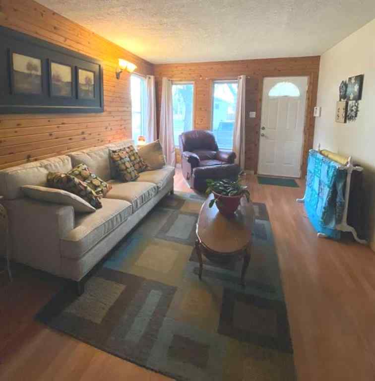 MLS® A2247979 - 135 2 Street E in Central Brooks, Residential