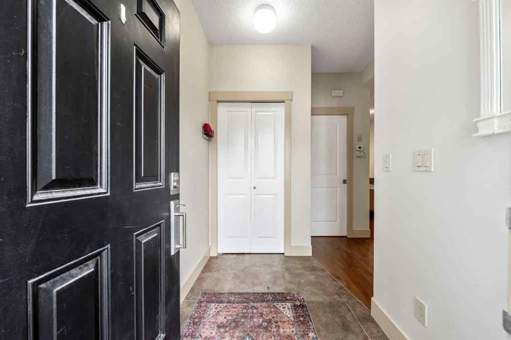MLS® A2247987 - Unit #2 442 12 Avenue NE in Renfrew Calgary, Residential