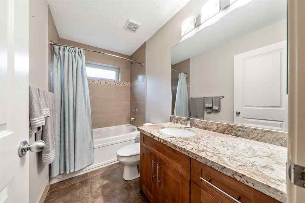 MLS® A2247987 - Unit #2 442 12 Avenue NE in Renfrew Calgary, Residential