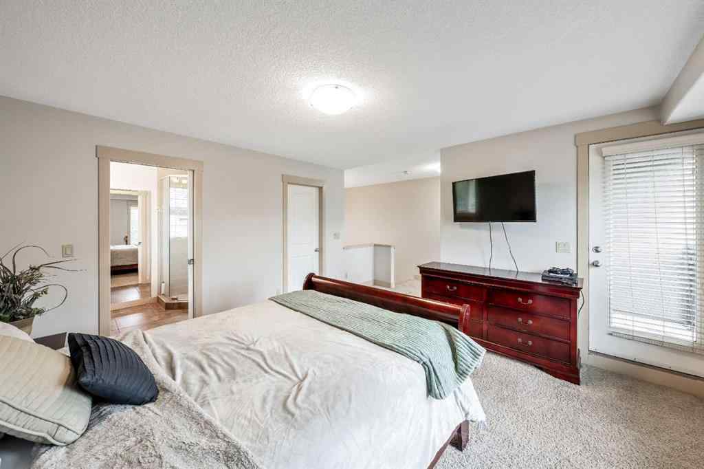MLS® A2247987 - Unit #2 442 12 Avenue NE in Renfrew Calgary, Residential