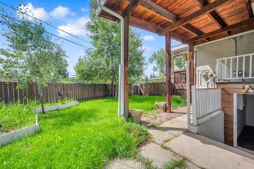 MLS® A2247998 - 4013 Vance Place NW in Varsity Calgary, Residential