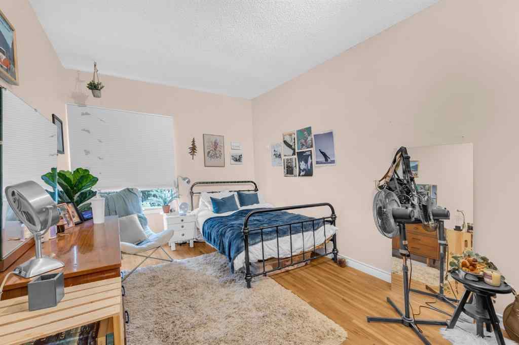 MLS® A2247998 - 4013 Vance Place NW in Varsity Calgary, Residential