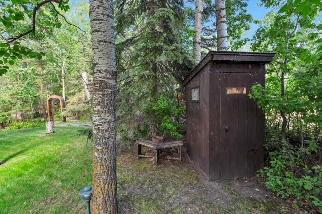 MLS® A2247999 - 133 Birchcliff Road  in NONE Birchcliff, Residential
