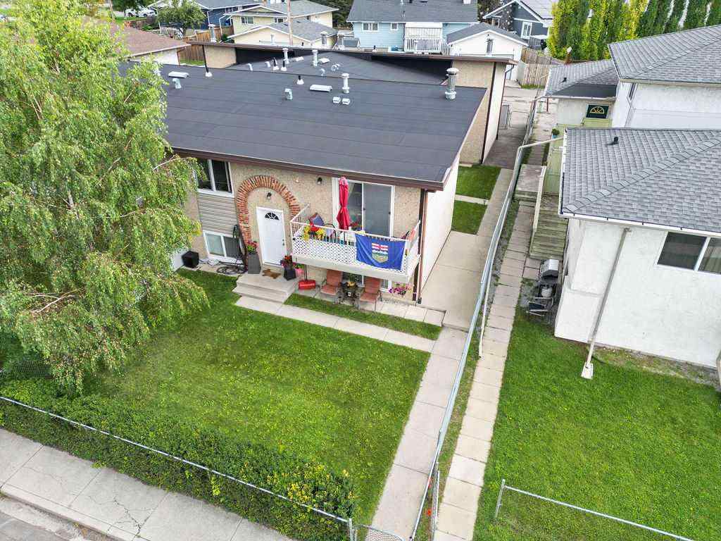 MLS® A2248006 - 12 Huntley Close NE in Huntington Hills Calgary, Commercial