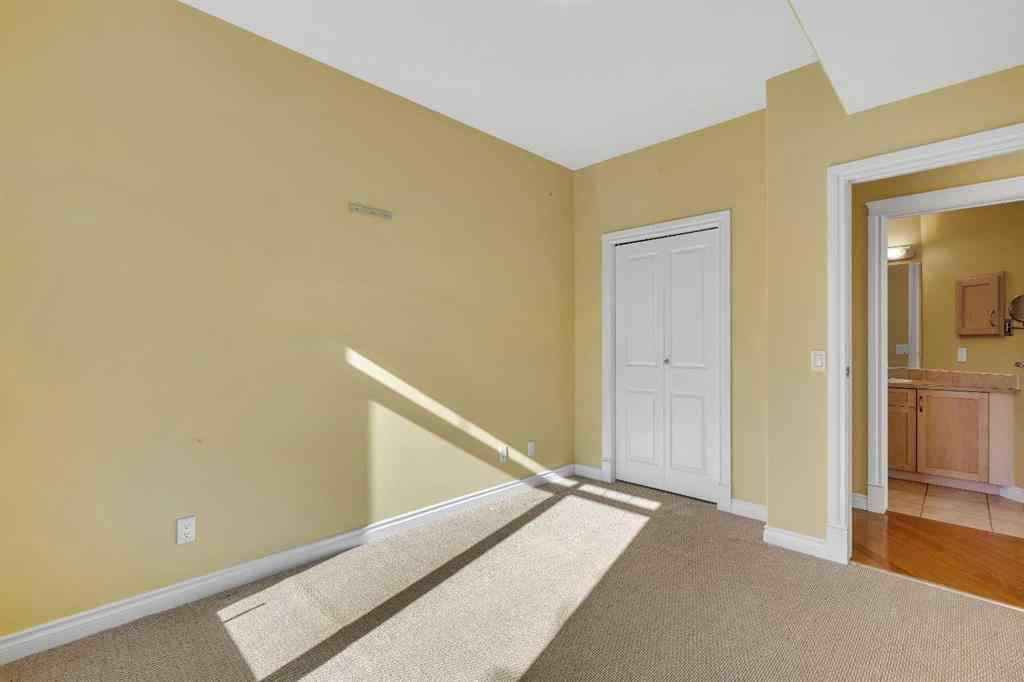 MLS® A2248007 - Unit #305 2121 98 Avenue SW in Palliser Calgary, Residential