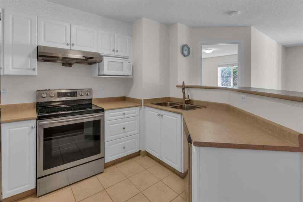 MLS® A2248010 - Unit #312 3000 Citadel Meadow Point NW in Citadel Calgary, Residential