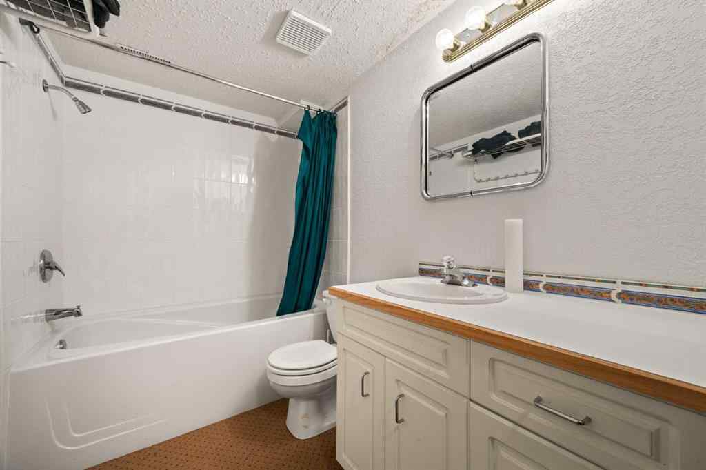 MLS® A2248012 - 4252 Township Road 322   in NONE Rural Mountain View County, Residential