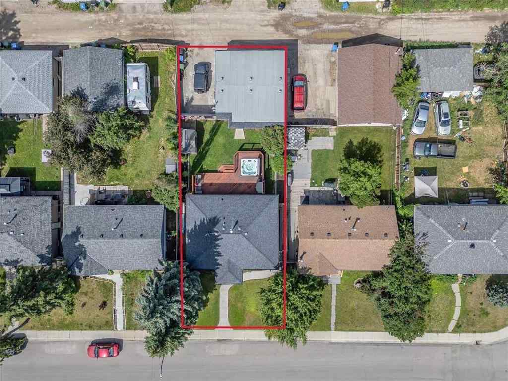 MLS® A2248014 - 2211 45 Street SE in Forest Lawn Calgary, Residential