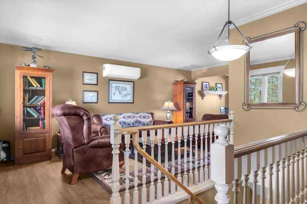 MLS® A2248014 - 2211 45 Street SE in Forest Lawn Calgary, Residential