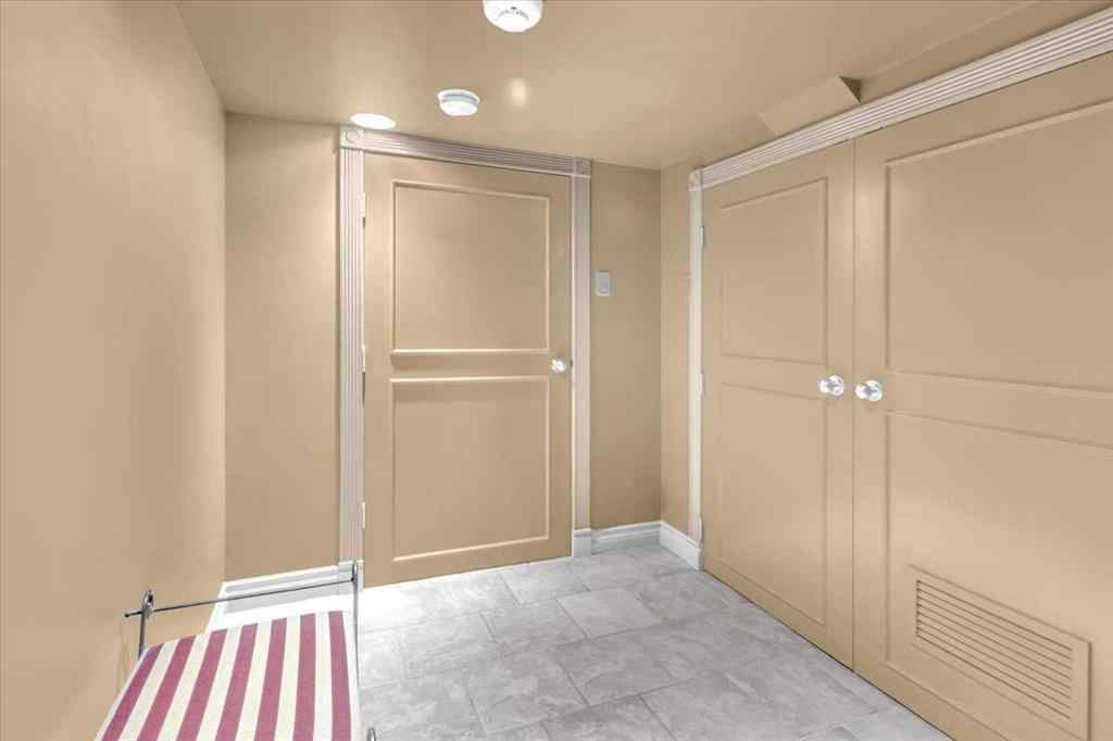 MLS® A2248014 - 2211 45 Street SE in Forest Lawn Calgary, Residential