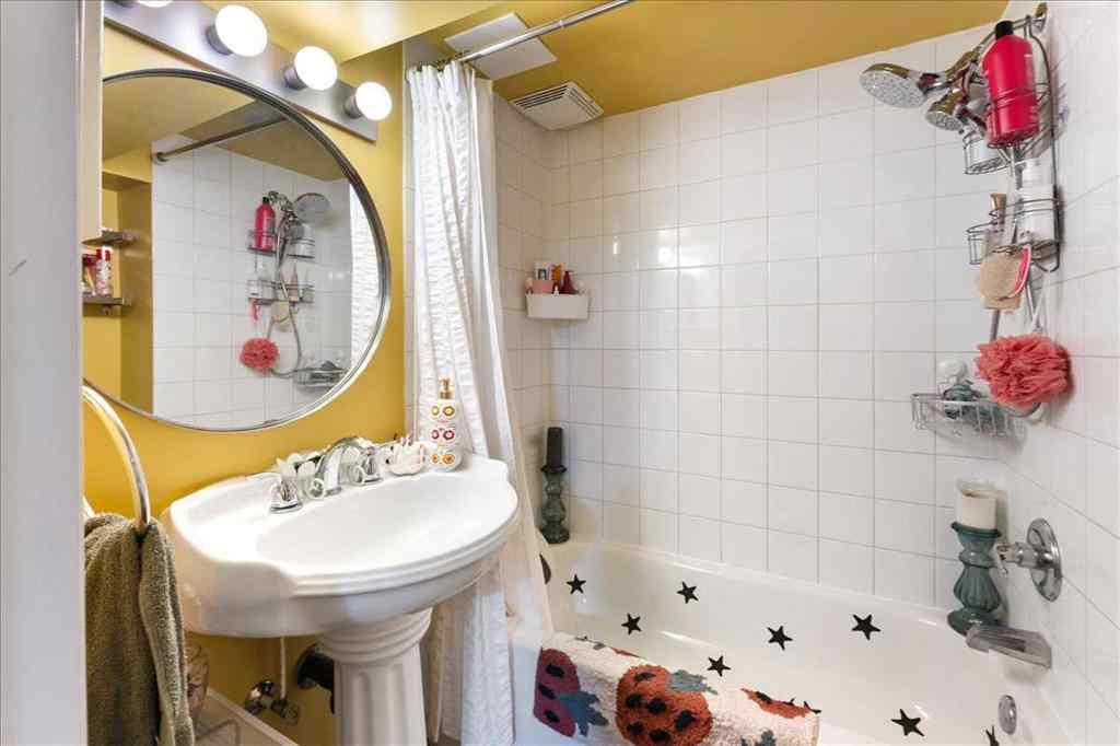 MLS® A2248021 - 1015 17 Avenue SE in Ramsay Calgary, Residential