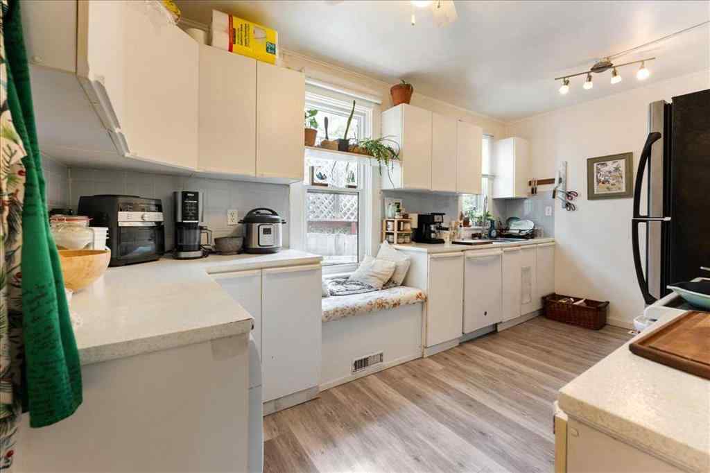 MLS® A2248021 - 1015 17 Avenue SE in Ramsay Calgary, Residential