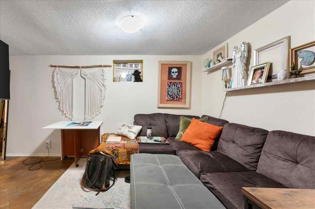 MLS® A2248021 - 1015 17 Avenue SE in Ramsay Calgary, Residential