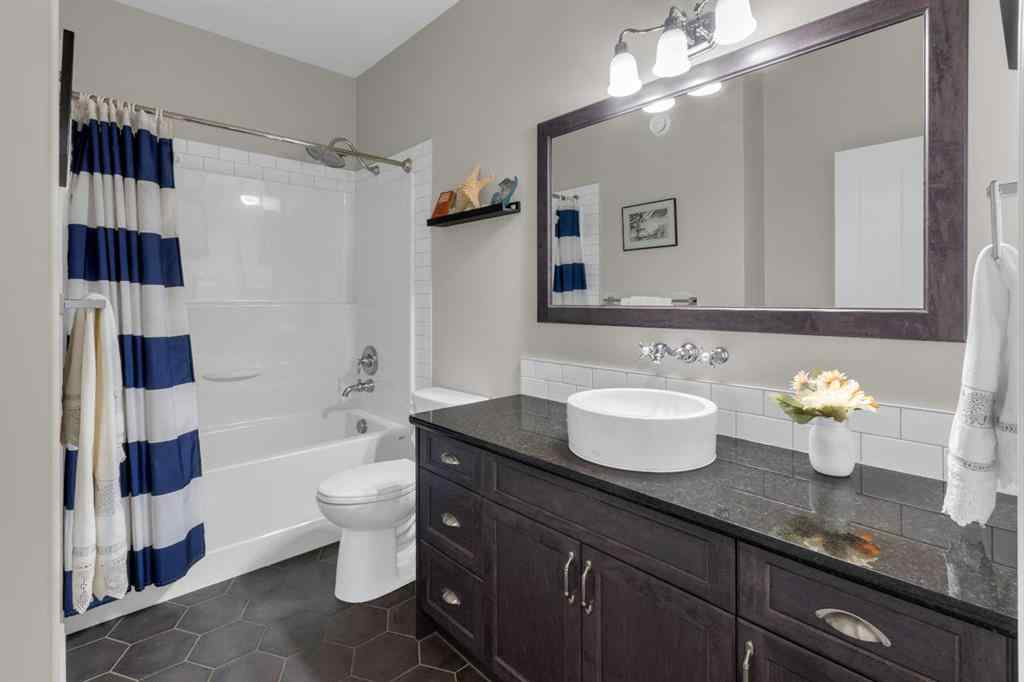 MLS® A2248022 - 381 Bayside Crescent  in Bayside Airdrie, Residential