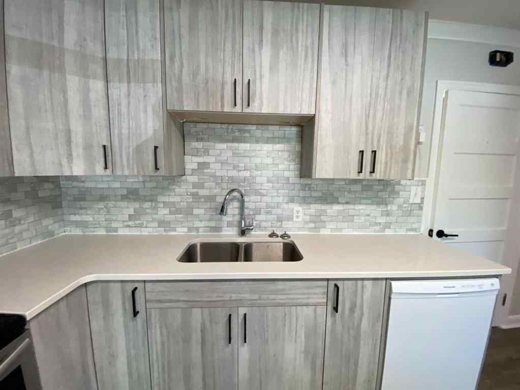 MLS® A2248028 - 5813 54 Street  in NONE Taber, Residential