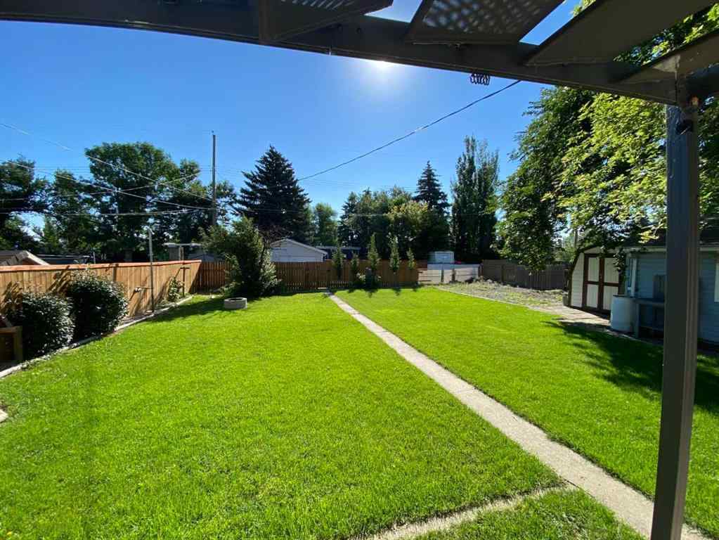 MLS® A2248028 - 5813 54 Street  in NONE Taber, Residential