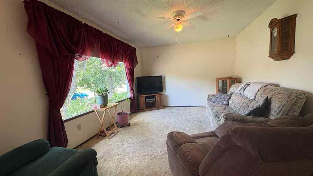 MLS® A2248030 - 822 15 Street  in NONE Wainwright, Residential