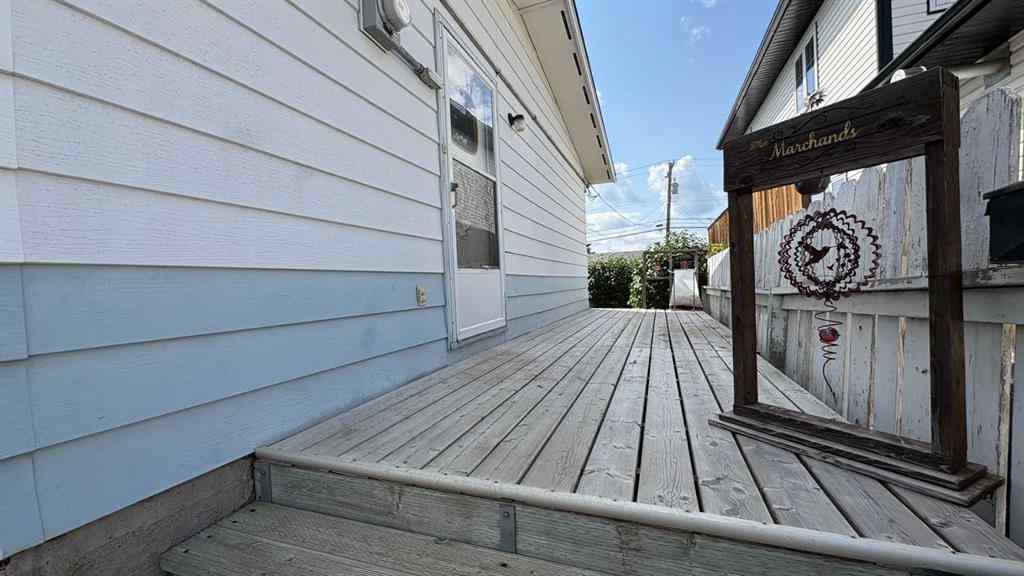 MLS® A2248030 - 822 15 Street  in NONE Wainwright, Residential