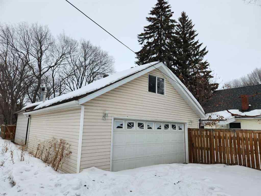 MLS® A2248037 - 5409 46 Street  in West Lloydminster Lloydminster, Residential