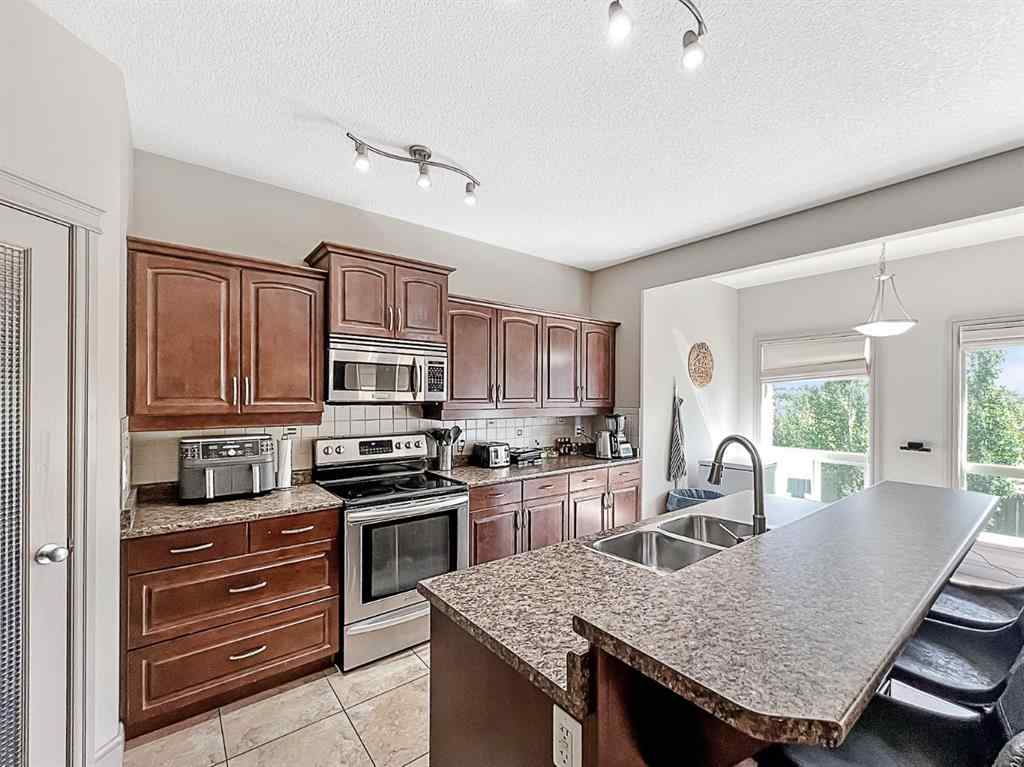 MLS® A2248040 - 11145 65 Avenue  in O\'Brien Lake Grande Prairie, Residential