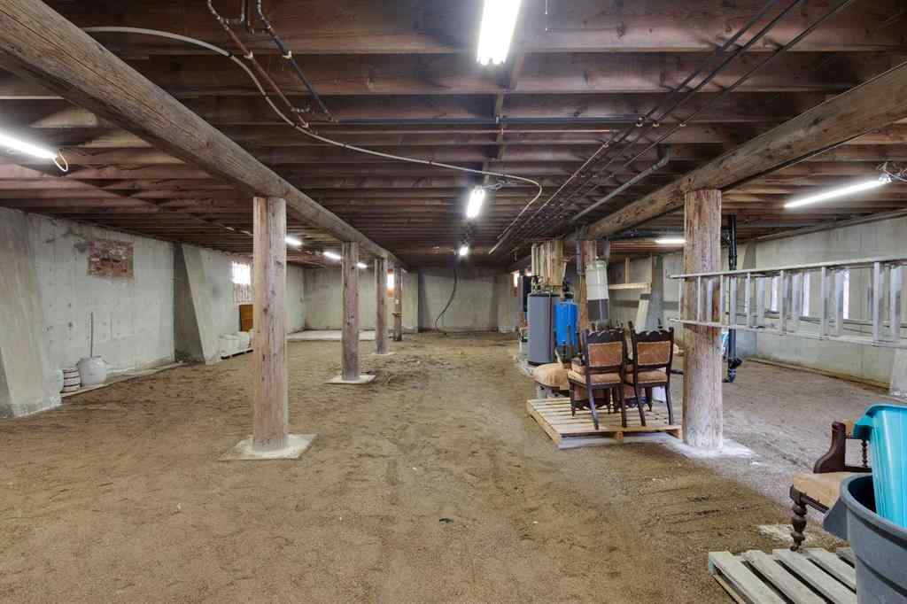 MLS® A2248041 - 235030 TWP RD 172   in NONE Rural Vulcan County, Residential