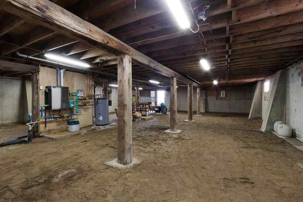 MLS® A2248041 - 235030 TWP RD 172   in NONE Rural Vulcan County, Residential