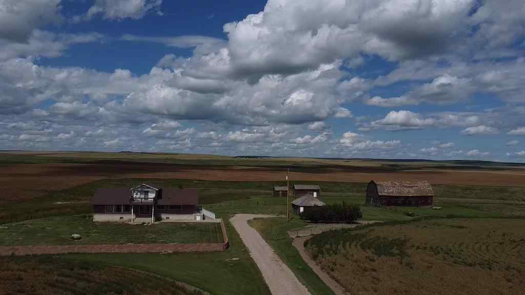 MLS® A2248041 - 235030 TWP RD 172   in NONE Rural Vulcan County, Residential
