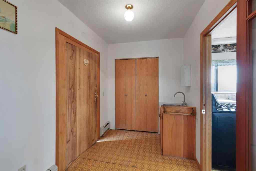 MLS® A2248041 - 235030 TWP RD 172   in NONE Rural Vulcan County, Residential