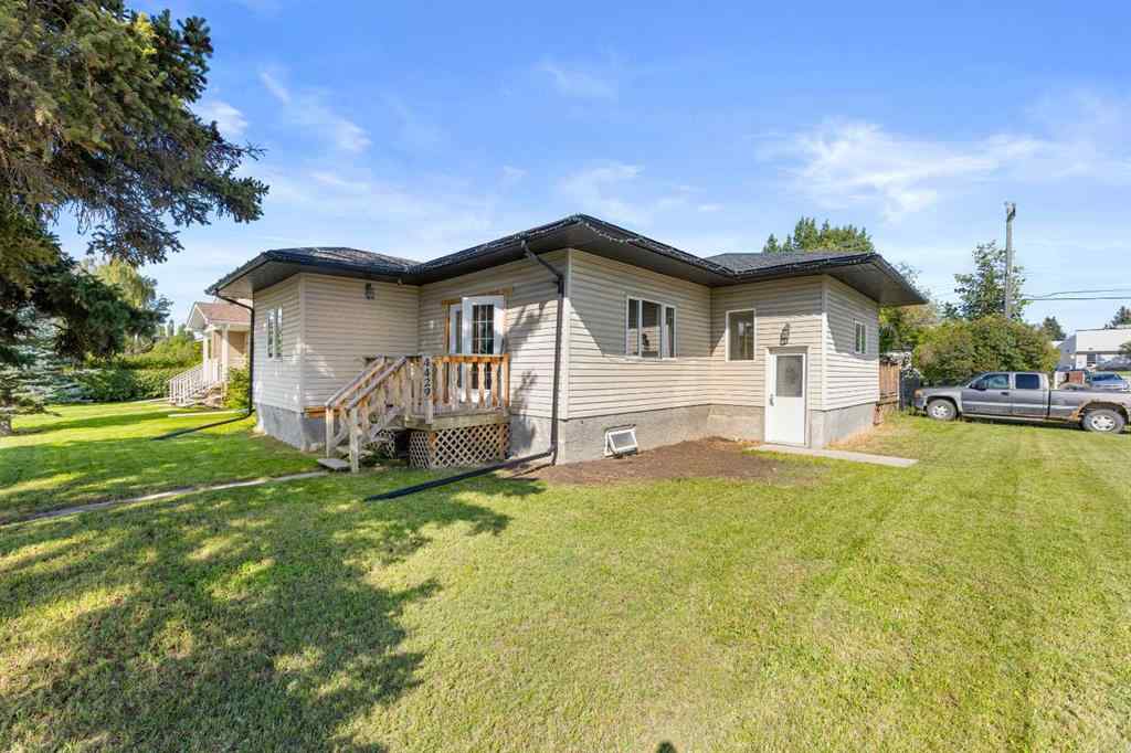 MLS® A2248049 - 4429 55 Avenue  in NONE Olds, Residential