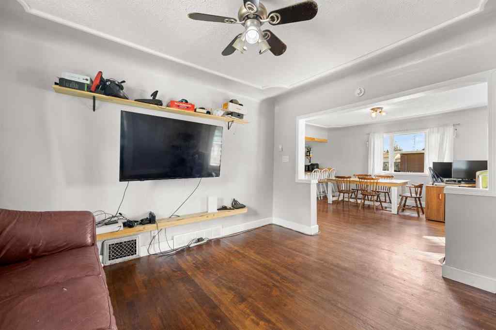 MLS® A2248049 - 4429 55 Avenue  in NONE Olds, Residential