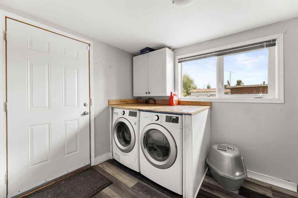 MLS® A2248049 - 4429 55 Avenue  in NONE Olds, Residential