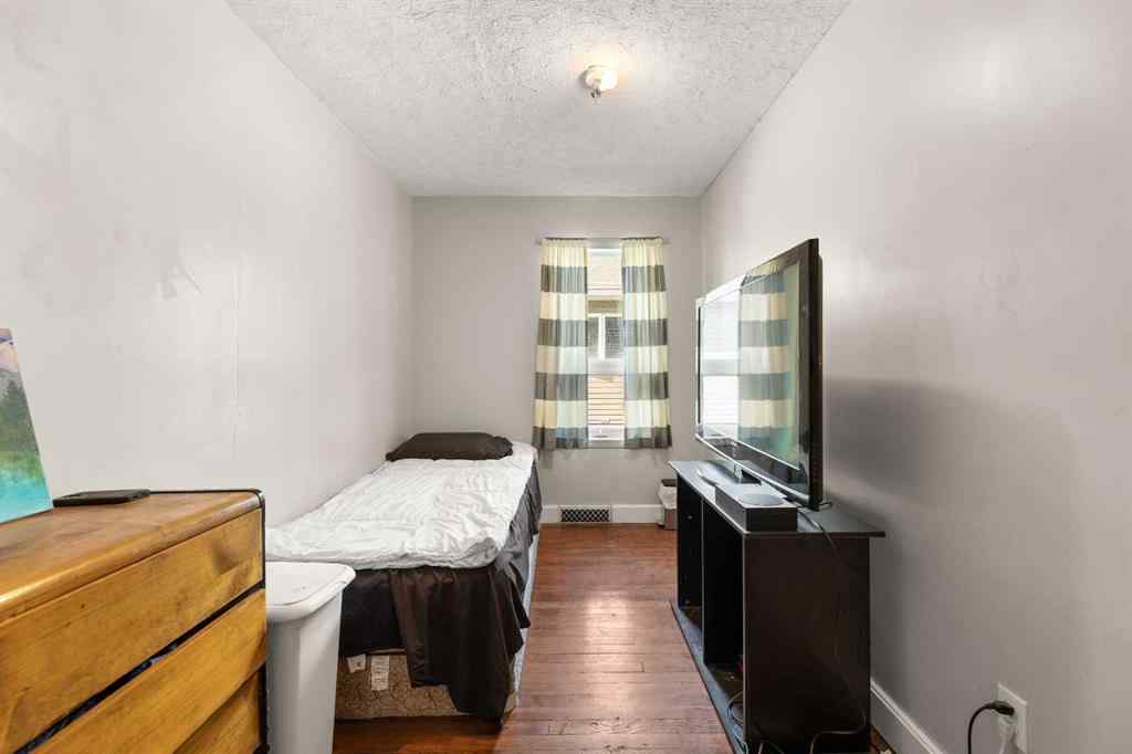 MLS® A2248049 - 4429 55 Avenue  in NONE Olds, Residential