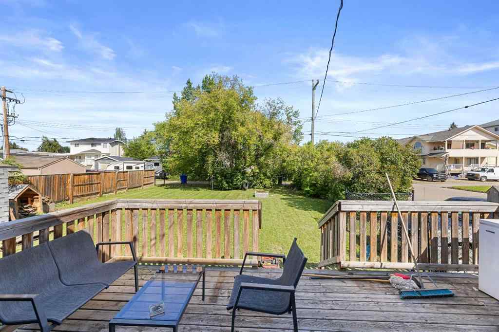 MLS® A2248049 - 4429 55 Avenue  in NONE Olds, Residential