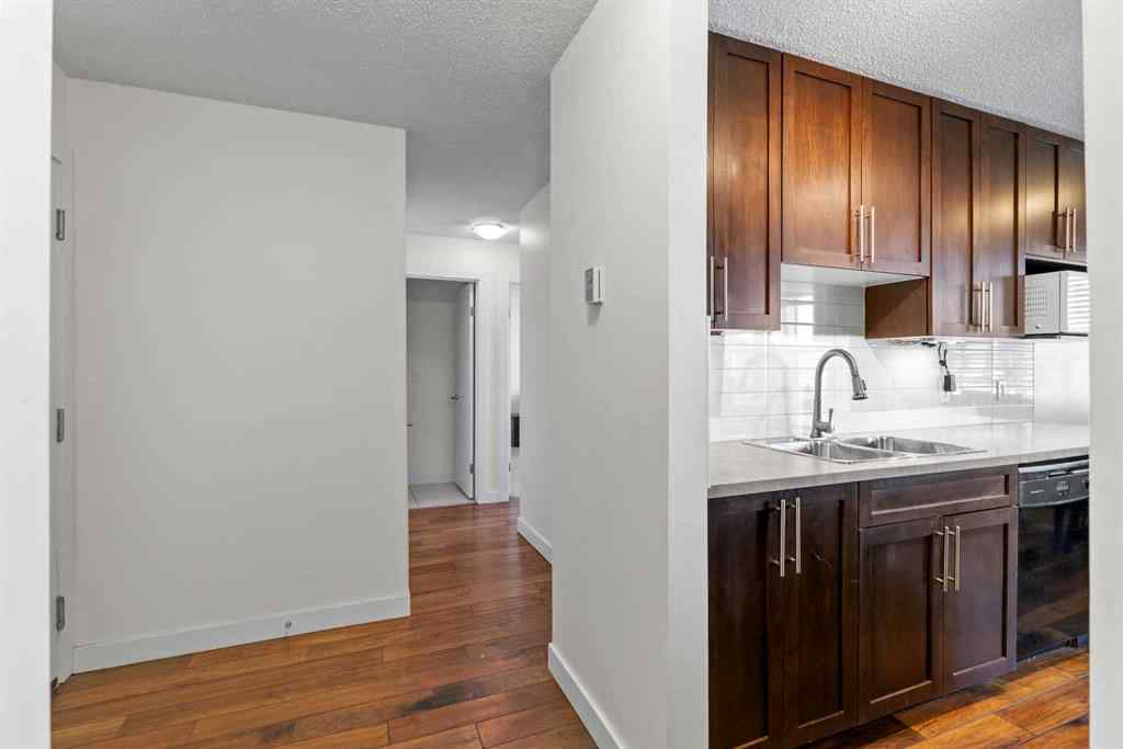 MLS® A2248053 - Unit #403 4455C Greenview Drive NE in Greenview Calgary, Residential