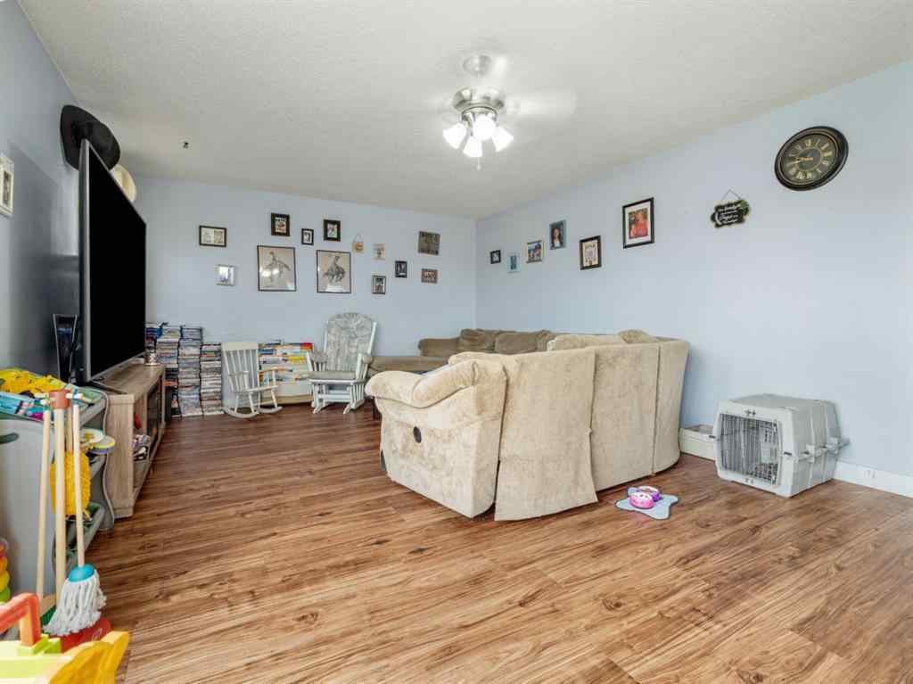 MLS® A2248056 - 305 2 Avenue W in NONE Cardston, Residential