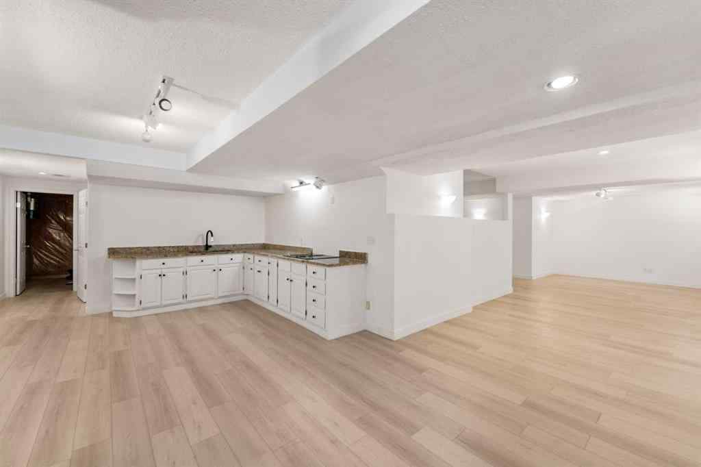 MLS® A2248062 - 919 Shawnee Drive SW in Shawnee Slopes Calgary, Residential