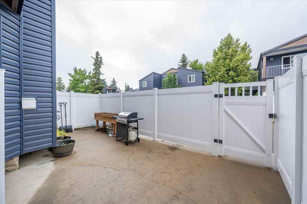 MLS® A2248063 - 3540 42 Street  in Minchau Edmonton, Residential