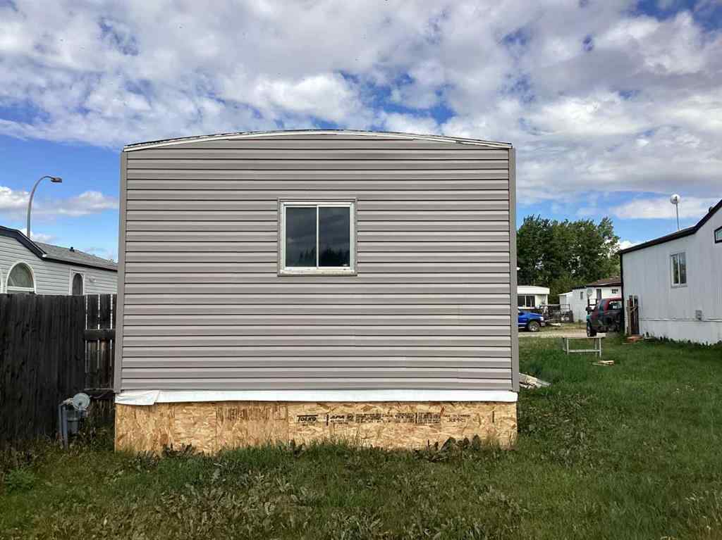MLS® A2248064 - Unit #13 600 14 Street  in NONE Beaverlodge, Mobile