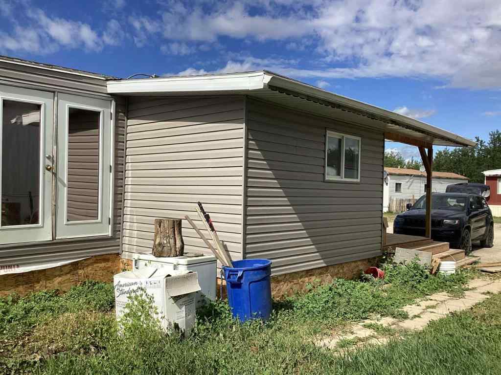MLS® A2248064 - Unit #13 600 14 Street  in NONE Beaverlodge, Mobile