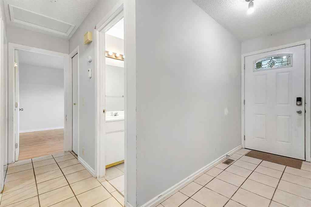 MLS® A2248065 - Unit #8 75 Templemont Way NE in Temple Calgary, Residential