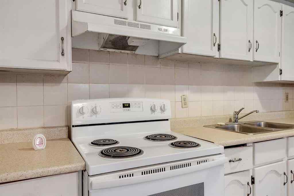 MLS® A2248065 - Unit #8 75 Templemont Way NE in Temple Calgary, Residential