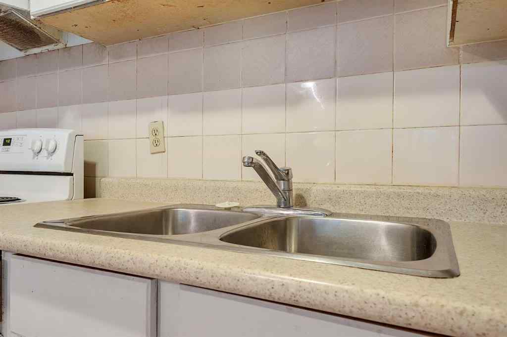 MLS® A2248065 - Unit #8 75 Templemont Way NE in Temple Calgary, Residential