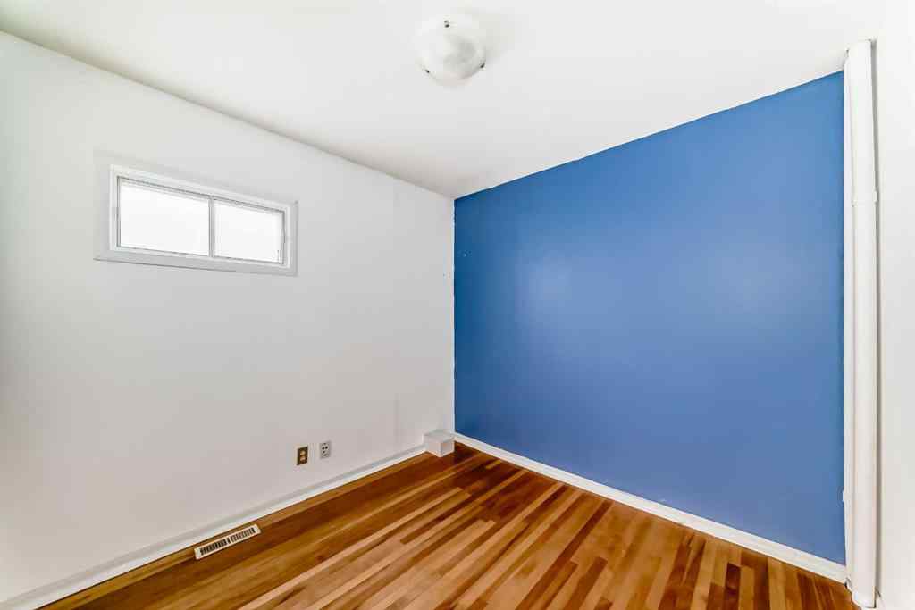 MLS® A2248067 - 6428 33 Avenue NW in Bowness Calgary, Residential