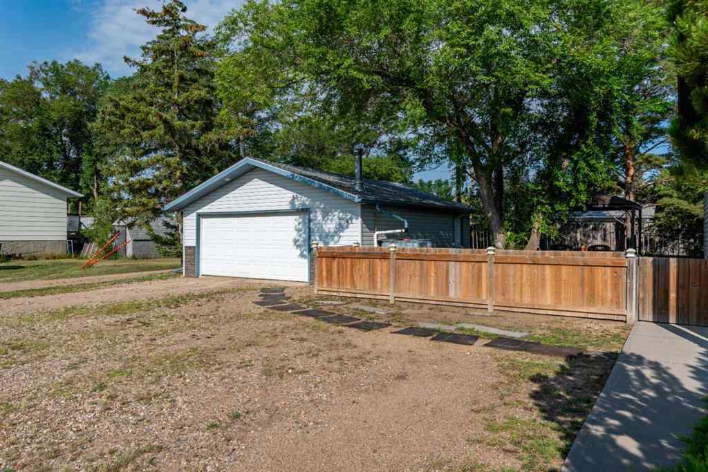 MLS® A2248069 - 310 1 Street E in NONE Marshall, Residential