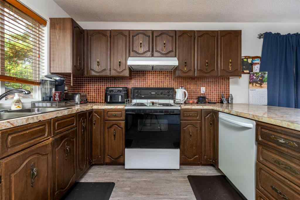 MLS® A2248069 - 310 1 Street E in NONE Marshall, Residential