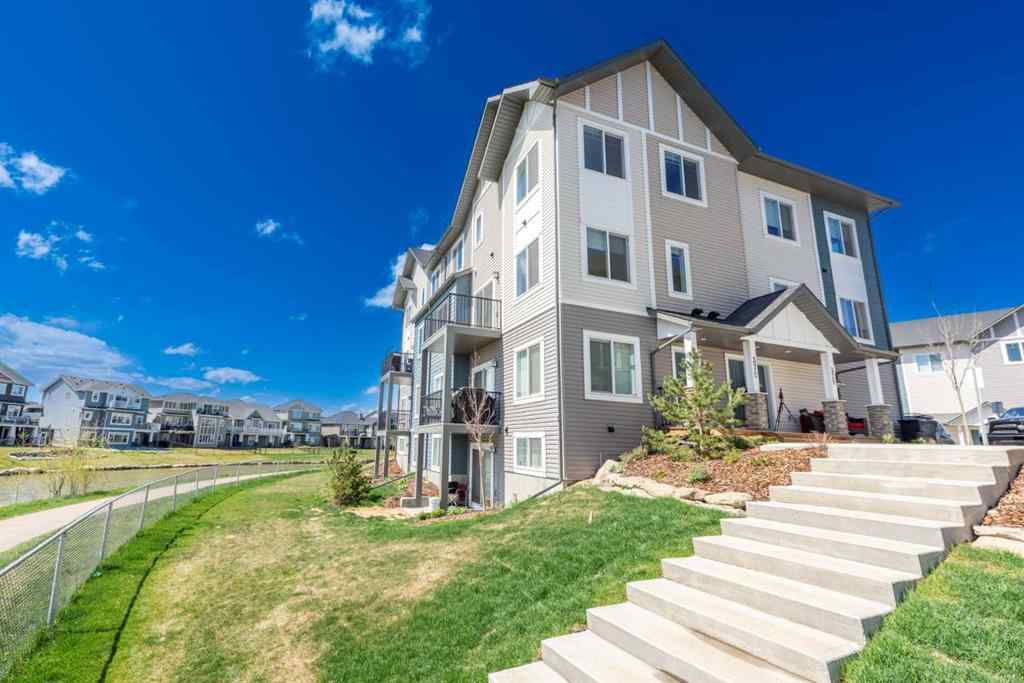 MLS® A2248071 - 372 Canals Crossing SW in Canals Airdrie, Residential