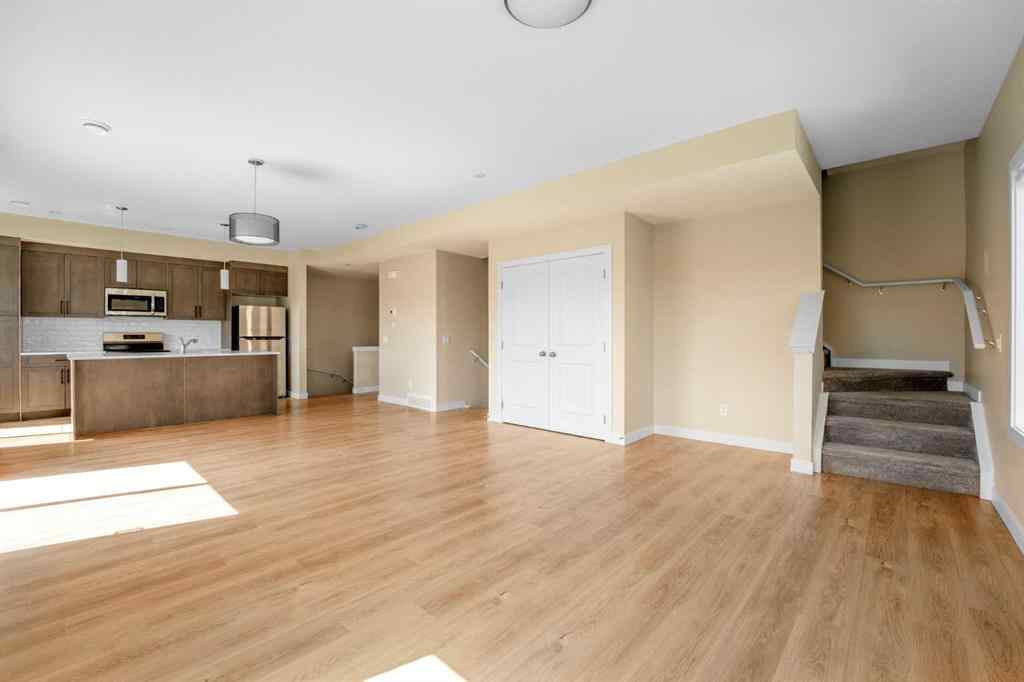 MLS® A2248071 - 372 Canals Crossing SW in Canals Airdrie, Residential