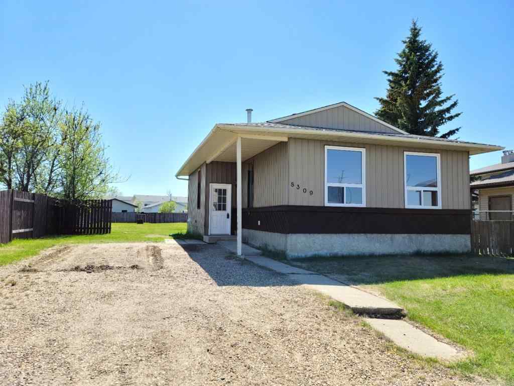 MLS® A2248072 - 8309 101 Avenue  in Rolling Hills Peace River, Residential